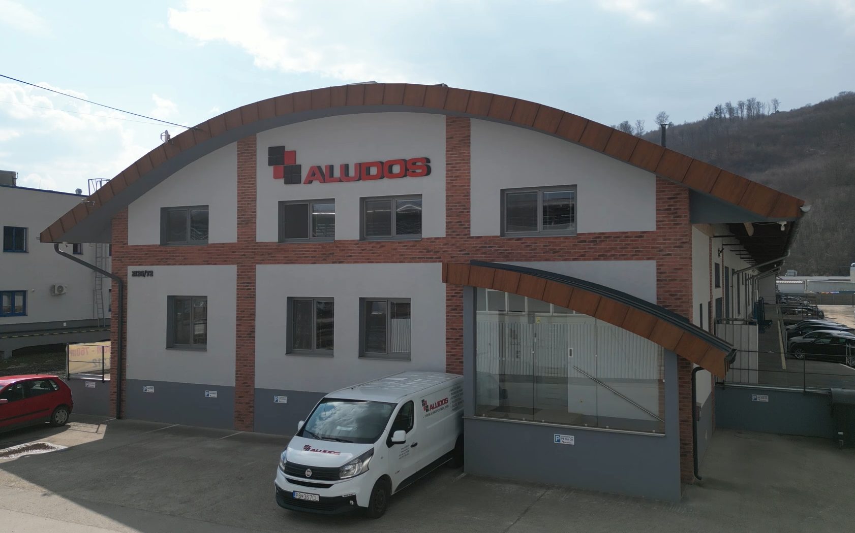 Prevádzka a výrobný závod Aludos